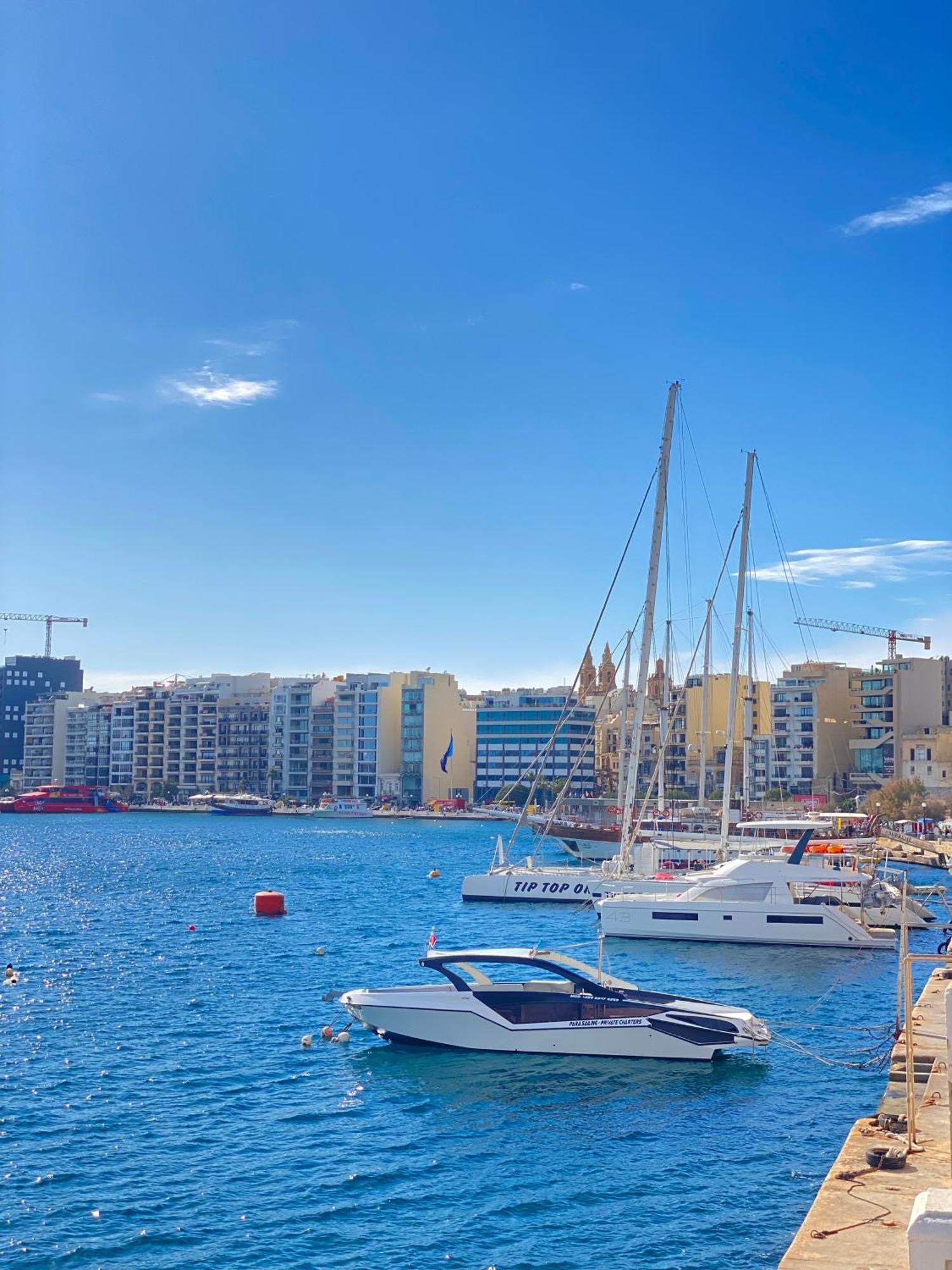 Tigne Sliema Three Bedrooms Apartment Ngoại thất bức ảnh