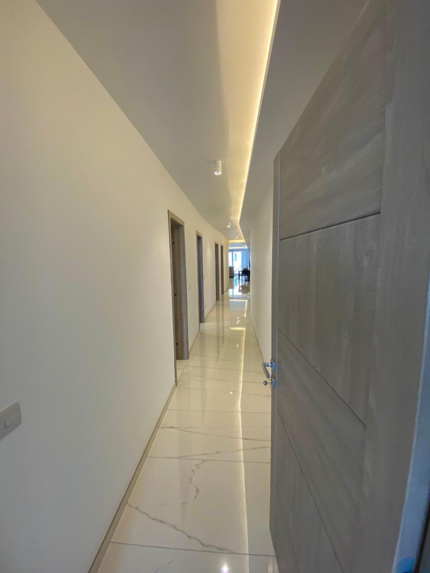 Tigne Sliema Three Bedrooms Apartment Ngoại thất bức ảnh